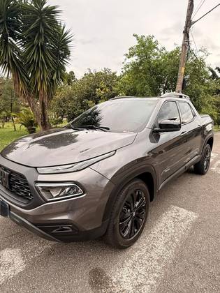 FIAT TORO 1.3 TURBO 270 FLEX VOLCANO AT6 FIAT TORO 1.3 TURBO 270 FLEX VOLCANO AT6
